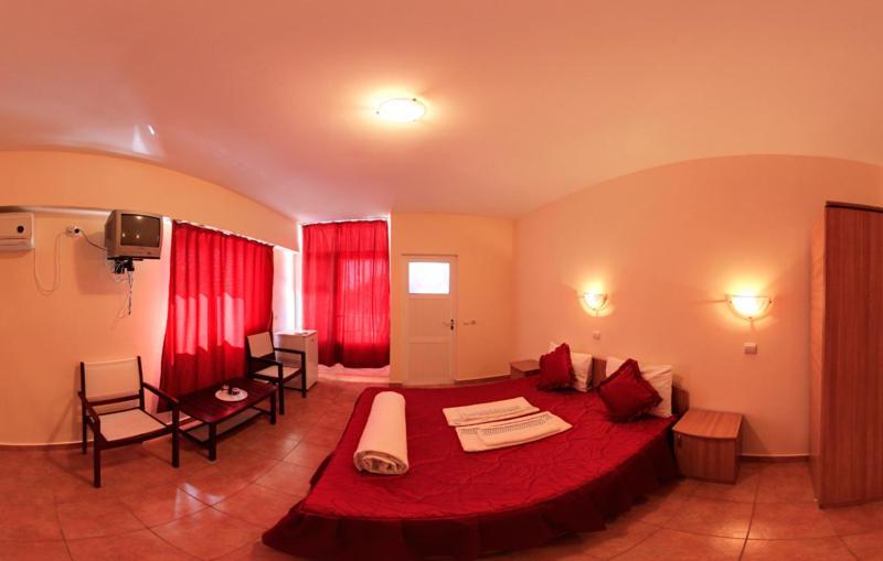 Hotel Laguna Eforie Nord Habitación foto